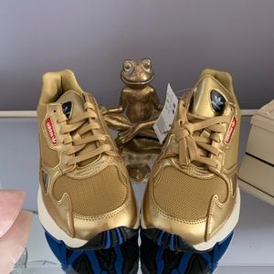 NEW Adidas Falcon Gold Sneakers Size 8